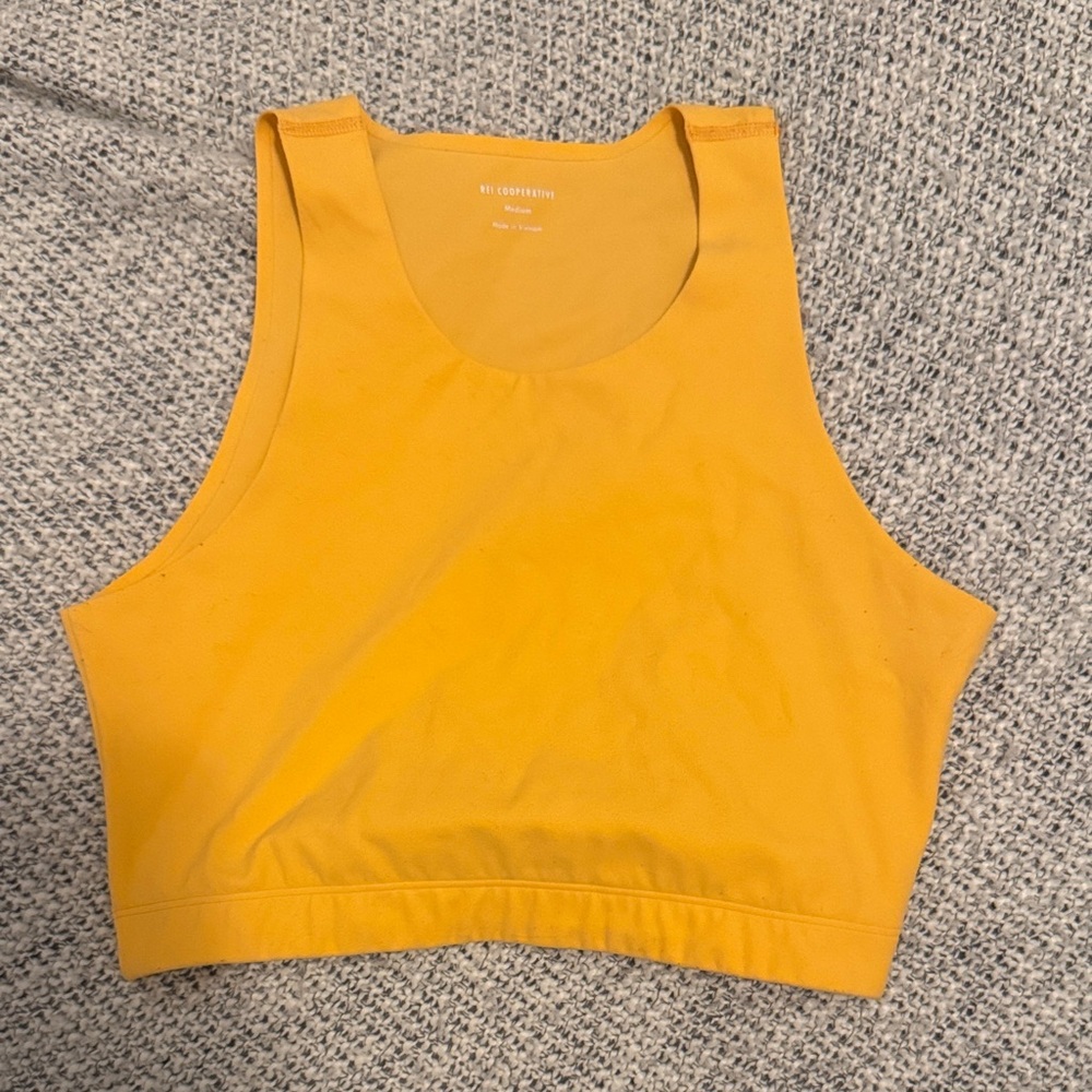 REI Co-op Women’s Athletic Crop Tank Top Medium – Yellow Performance
